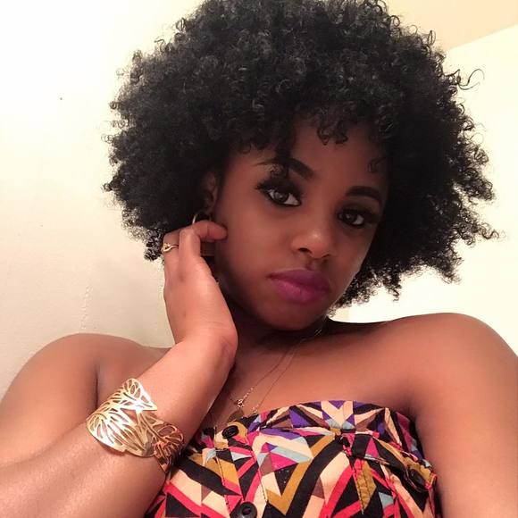 Meet your Posher, Dianelis - Picture 1 of 1